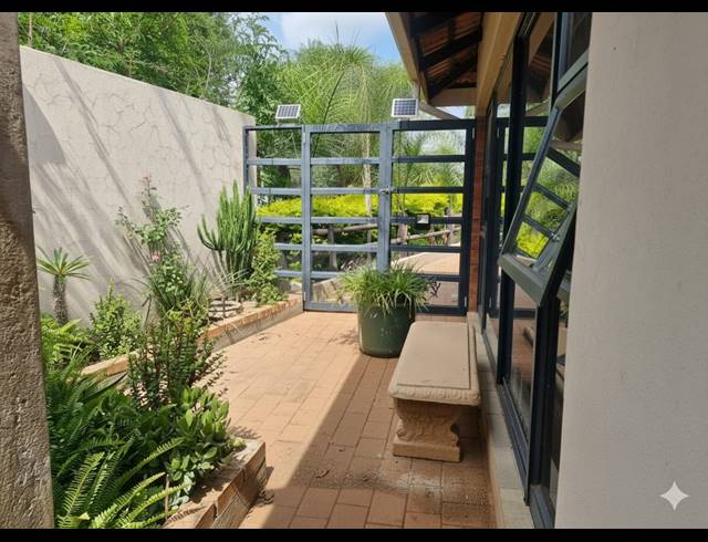 4 BEDROOM GOLF ESTATE FOR SALE IN SEASONS LIFESTYLE ESTATE